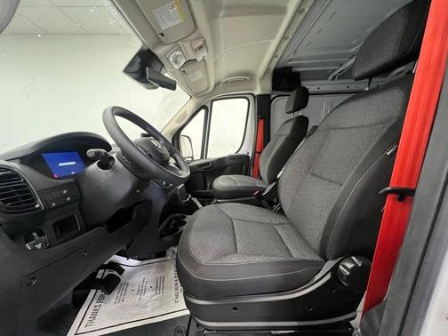 2025 RAM ProMaster 2500 Base