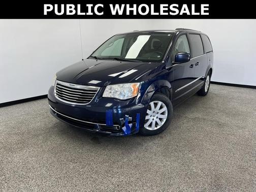 2014 Chrysler Town & Country Touring