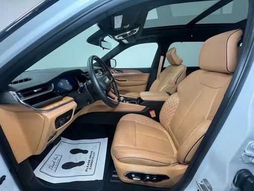 2024 Jeep Grand Cherokee L Summit