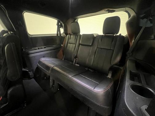 2014 Dodge Grand Caravan R/T