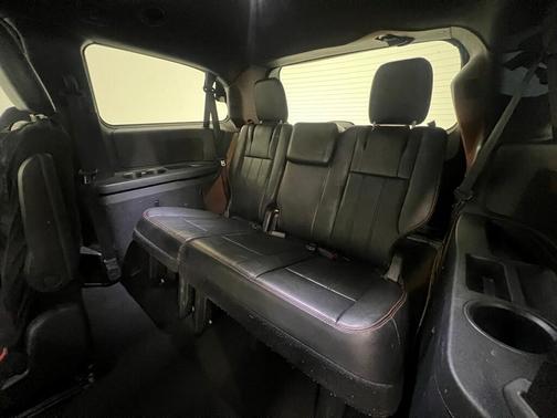 2014 Dodge Grand Caravan R/T