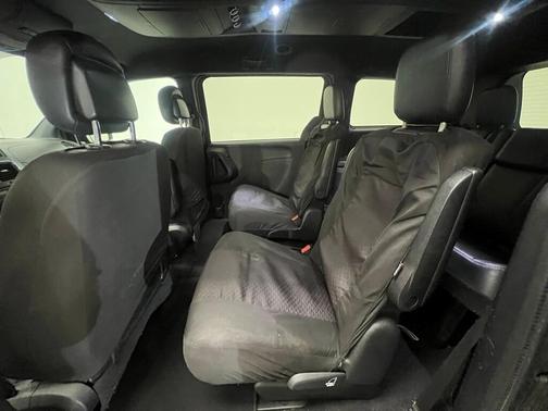 2014 Dodge Grand Caravan R/T