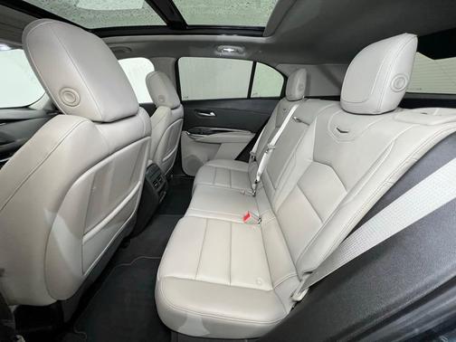 2021 Cadillac XT4 Luxury