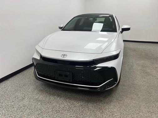 2025 Toyota Crown Limited