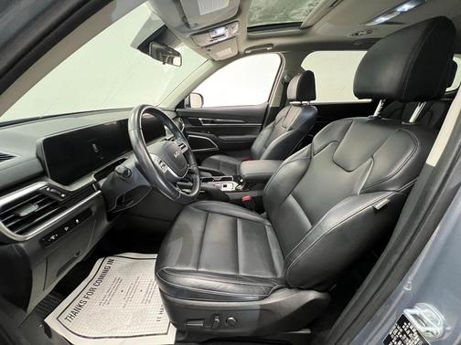 2023 Kia Telluride S