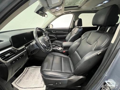 2023 Kia Telluride S