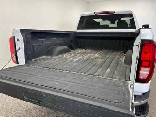 2024 GMC Sierra 2500 Pro