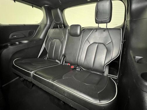 2022 Chrysler Pacifica Hybrid Limited