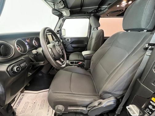 2022 Jeep Wrangler Sport