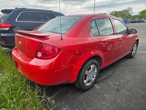 Victory Red 2007 Chevrolet Cobalt LS