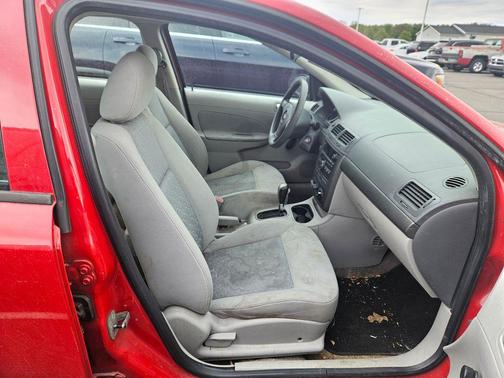 Victory Red 2007 Chevrolet Cobalt LS
