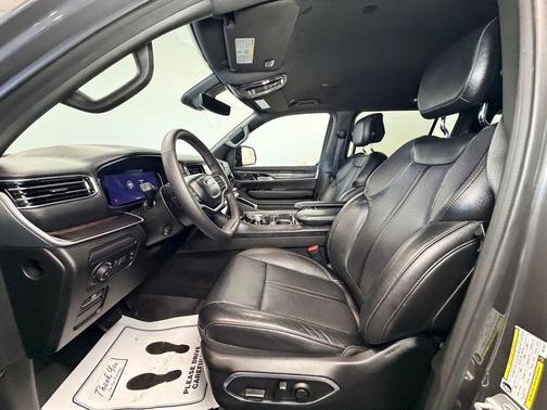 Metallic 2024 Jeep Wagoneer L Base