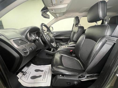 2017 Dodge Journey Crossroad