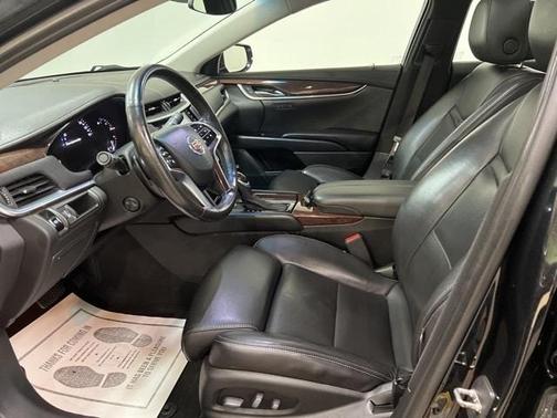 Photo 3 of 23 of 2014 Cadillac XTS Luxury