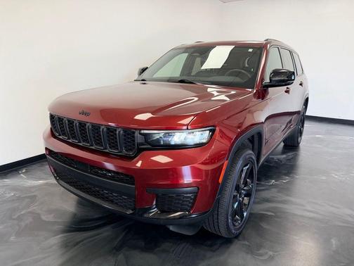 Velvet Red Pearlcoat 2023 Jeep Grand Cherokee L Laredo