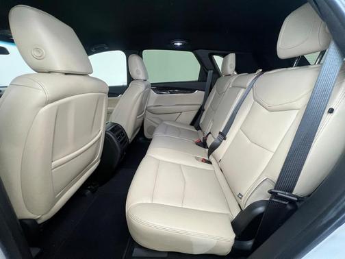 2019 Cadillac XT5 Base