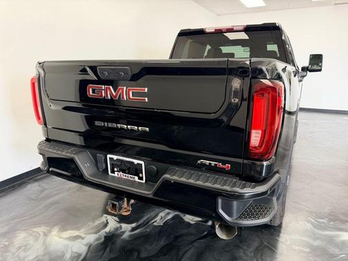 Onyx Black 2021 GMC Sierra 2500 AT4