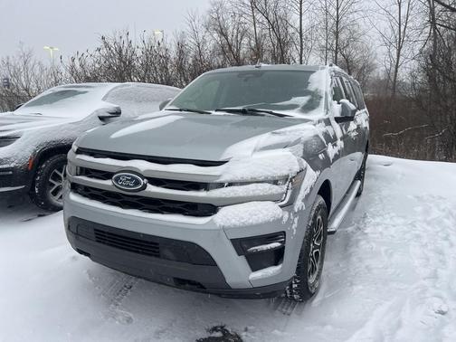 2023 Ford Expedition Max XLT