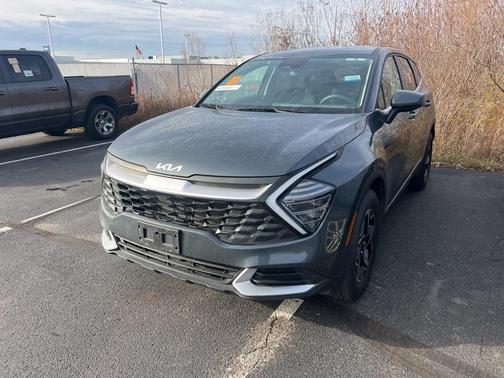 2024 Kia Sportage LX