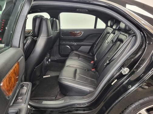 2017 Lincoln Continental Reserve