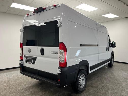 2025 RAM ProMaster 2500 High Roof