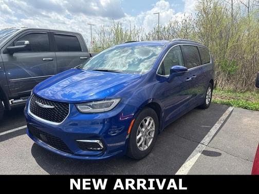 2021 Chrysler Pacifica Touring-L