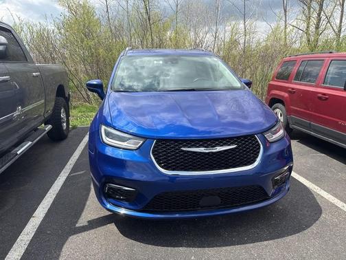2021 Chrysler Pacifica Touring-L