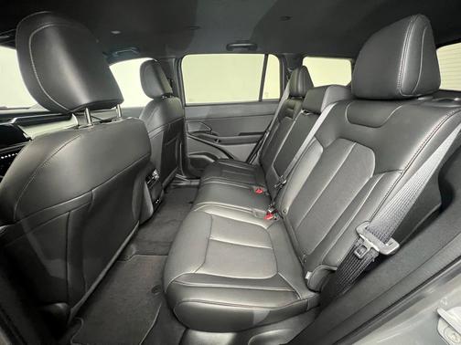 2026 Jeep Cherokee LAREDO/LIMITED