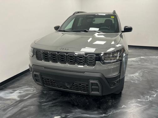 2026 Jeep Cherokee LAREDO/LIMITED