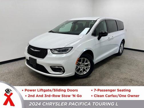 2024 Chrysler Pacifica Touring-L