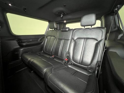 2023 Jeep Wagoneer L Series II