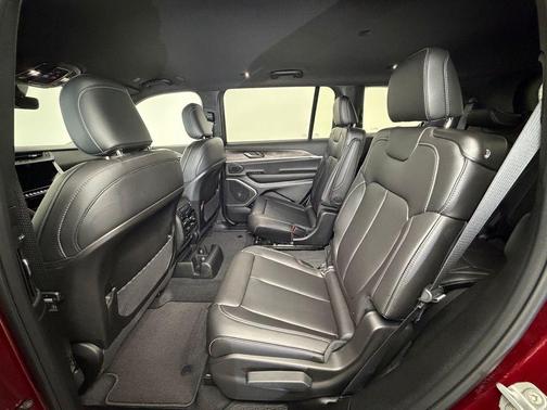 Velvet Red Pearlcoat 2026 Jeep Grand Cherokee L Limited