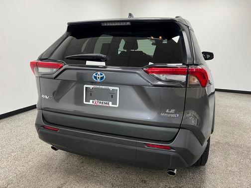 2021 Toyota RAV4 Hybrid LE
