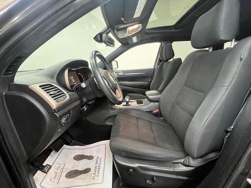 2015 Jeep Grand Cherokee Laredo