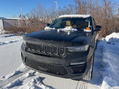 2025 Jeep Grand Cherokee Summit