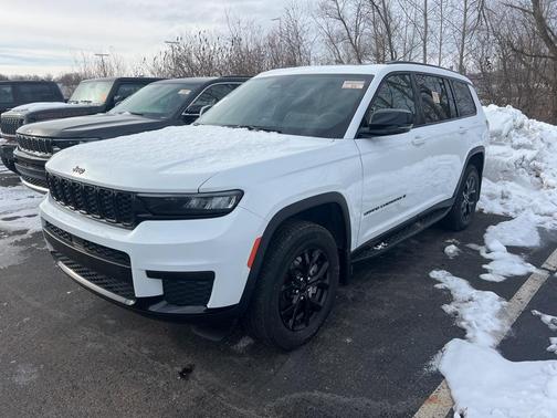 2024 Jeep Grand Cherokee L Laredo