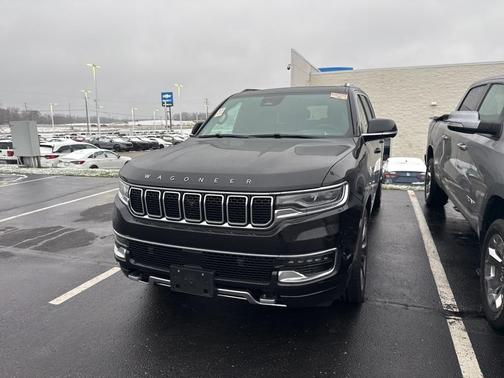 2023 Jeep Wagoneer L Series III