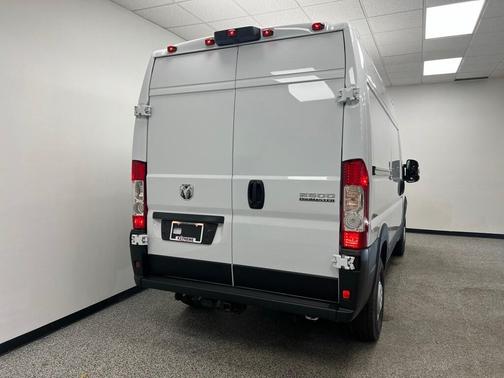 2026 RAM ProMaster 2500 High Roof