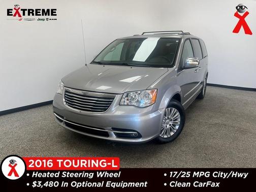 2016 Chrysler Town & Country Touring-L
