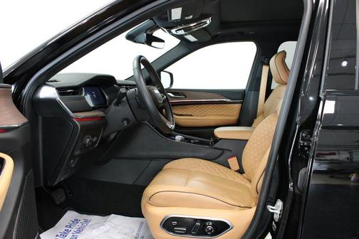 Diamond Black 2024 Jeep Grand Cherokee L Summit