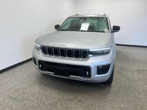 2024 Jeep Grand Cherokee Overland