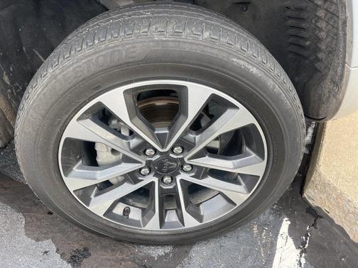 2024 Jeep Grand Cherokee Overland