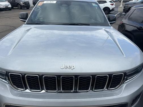 2024 Jeep Grand Cherokee Overland