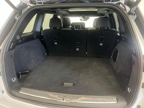 2024 Jeep Grand Cherokee Overland