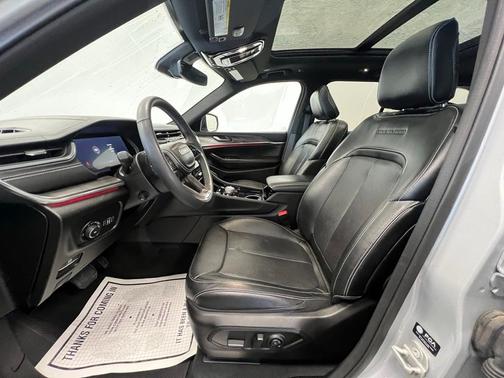 2024 Jeep Grand Cherokee Overland