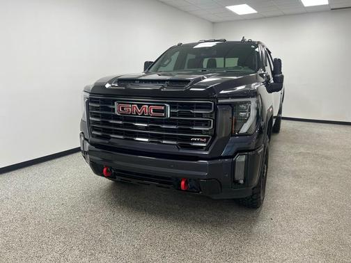 2024 GMC Sierra 2500 AT4
