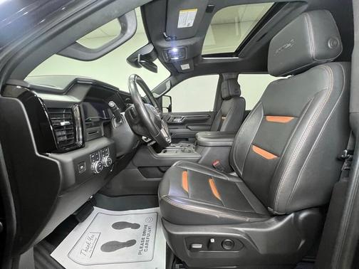 2024 GMC Sierra 2500 AT4