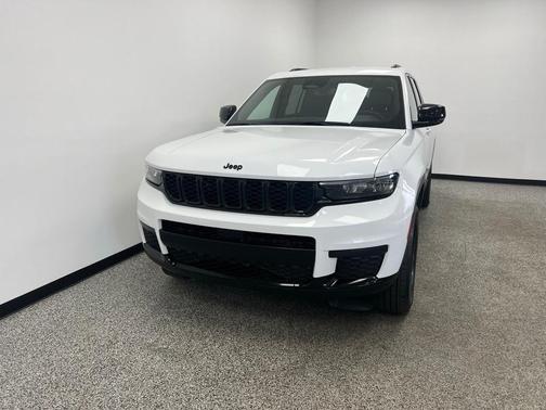 2024 Jeep Grand Cherokee L Laredo
