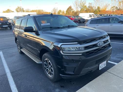 2023 Ford Expedition Max XLT
