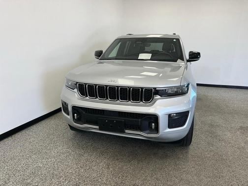 2024 Jeep Grand Cherokee Overland